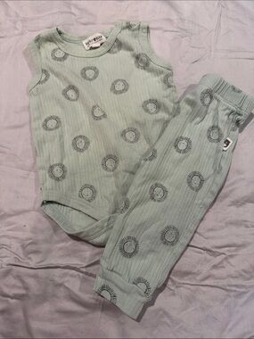 Rabbit + Bear organic cotton Sleeveless Baby Matching Set in Mint with Sun Print